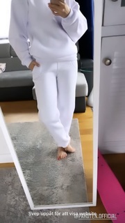 Katarzyna Cichopek feet photo thumbnail