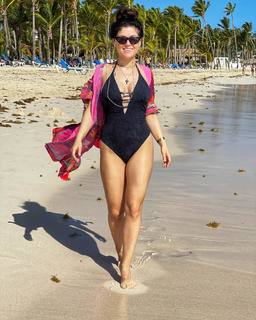 Katarzyna Cichopek feet photo thumbnail