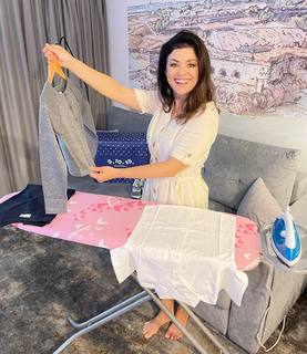 Katarzyna Cichopek feet photo thumbnail