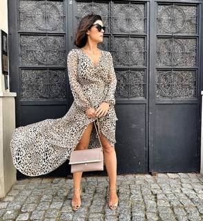 Katarzyna Cichopek feet photo thumbnail