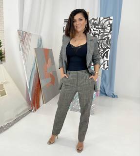 Katarzyna Cichopek feet photo thumbnail