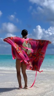 Katarzyna Cichopek feet photo thumbnail