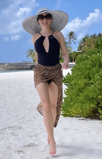 Katarzyna Cichopek feet photo thumbnail