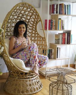 Katarzyna Cichopek feet photo thumbnail