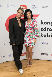 Katarzyna Cichopek feet photo thumbnail