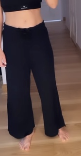 Katarzyna Cichopek feet photo thumbnail