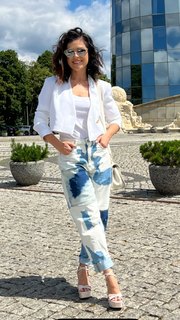 Katarzyna Cichopek feet photo thumbnail