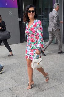 Katarzyna Cichopek feet photo thumbnail