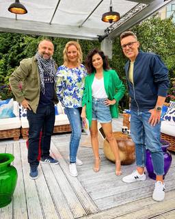 Katarzyna Cichopek feet photo thumbnail