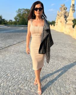 Katarzyna Cichopek feet photo thumbnail