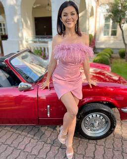 Katarzyna Cichopek feet photo thumbnail