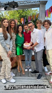 Katarzyna Cichopek feet photo thumbnail