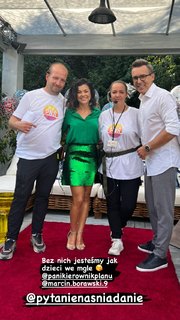 Katarzyna Cichopek feet photo thumbnail