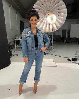 Katarzyna Cichopek feet photo thumbnail