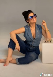 Katarzyna Cichopek feet photo thumbnail