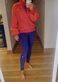 Katarzyna Cichopek feet photo thumbnail