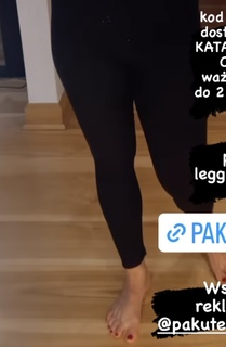 Katarzyna Cichopek feet photo thumbnail