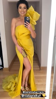 Katarzyna Cichopek feet photo thumbnail