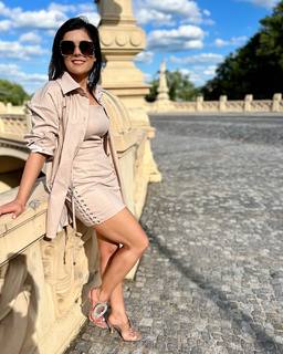 Katarzyna Cichopek feet photo thumbnail