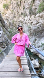 Katarzyna Cichopek feet photo thumbnail