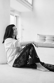 Katarzyna Cichopek feet photo thumbnail