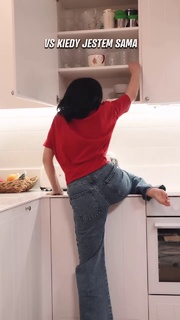 Katarzyna Cichopek feet photo thumbnail