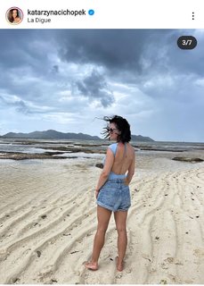 Katarzyna Cichopek feet photo thumbnail