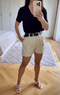 Katarzyna Cichopek feet photo thumbnail