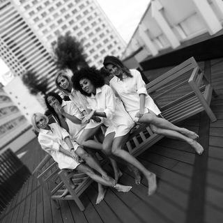 Katarzyna Glinka feet photo thumbnail