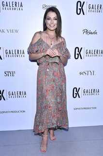 Katarzyna Glinka feet photo thumbnail
