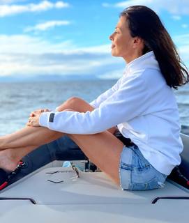 Katarzyna Glinka feet photo thumbnail