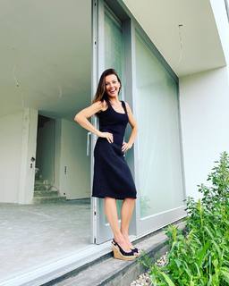 Katarzyna Glinka feet photo thumbnail