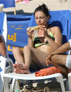 Katarzyna Glinka feet photo thumbnail
