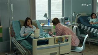 Katarzyna Glinka feet photo thumbnail