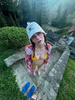 Katarzyna Sawczuk feet photo 1