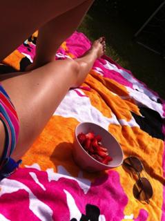 Katarzyna Tusk feet photo thumbnail