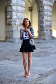 Katarzyna Tusk feet photo thumbnail