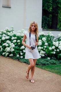 Katarzyna Tusk feet photo thumbnail