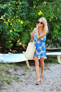 Katarzyna Tusk feet photo thumbnail