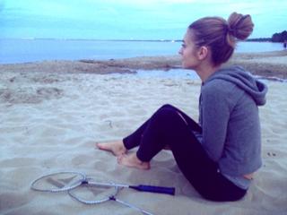 Katarzyna Tusk feet photo thumbnail