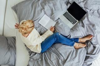 Katarzyna Tusk feet photo thumbnail