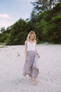 Katarzyna Tusk feet photo thumbnail