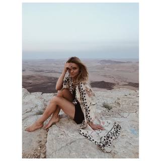 Katarzyna Tusk feet photo thumbnail