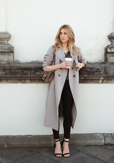 Katarzyna Tusk feet photo thumbnail