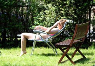 Katarzyna Tusk feet photo thumbnail