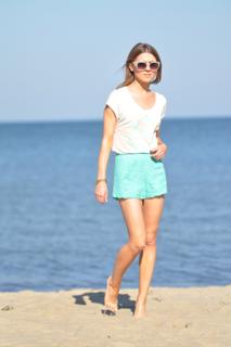 Katarzyna Tusk feet photo thumbnail