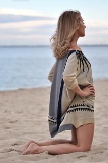 Katarzyna Tusk feet photo thumbnail