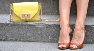 Katarzyna Tusk feet photo thumbnail