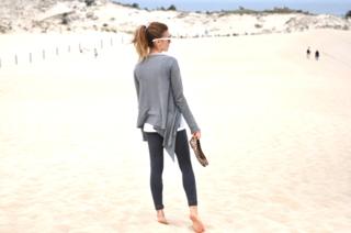 Katarzyna Tusk feet photo thumbnail