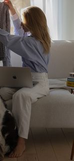 Katarzyna Tusk feet photo thumbnail